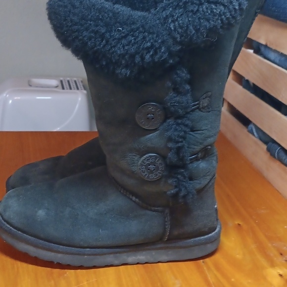 UGG black winter boots size 7 - Picture 6 of 14
